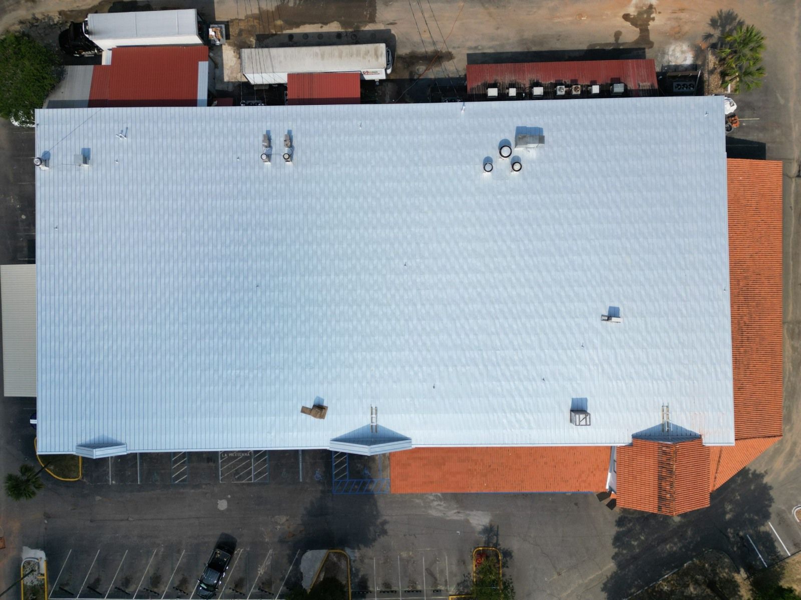 Commercial roofing in the Houston area